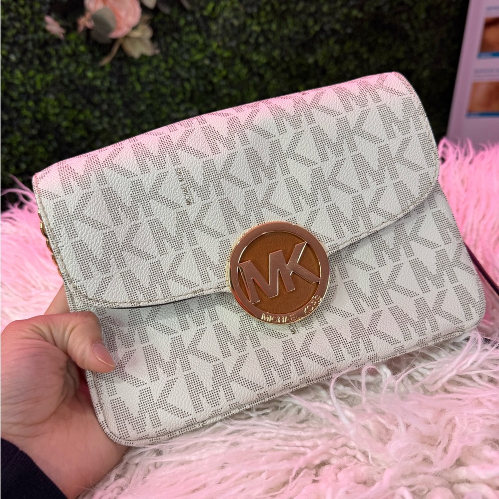 Michael Kors Cream Logo Clutch